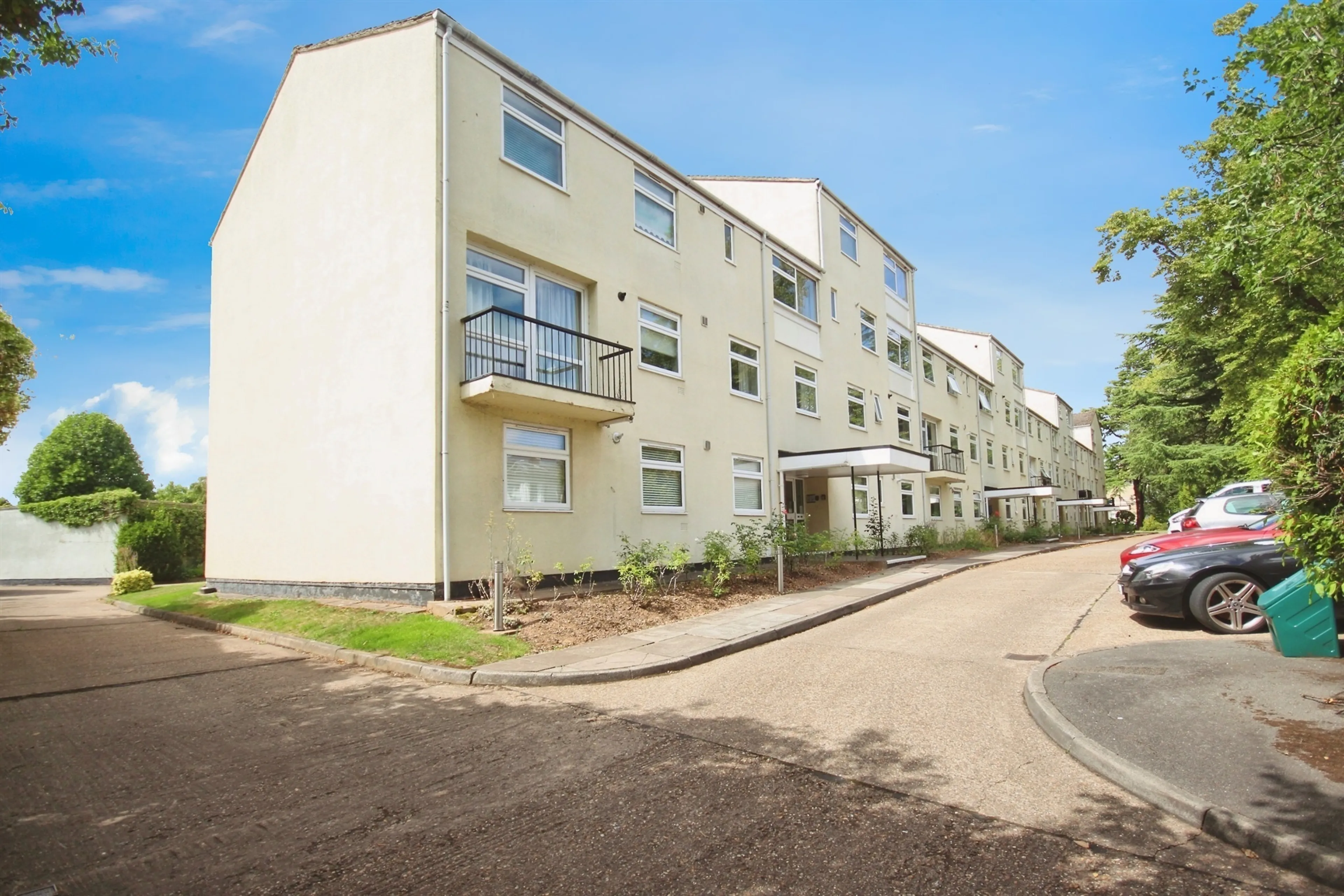 Property photo 0