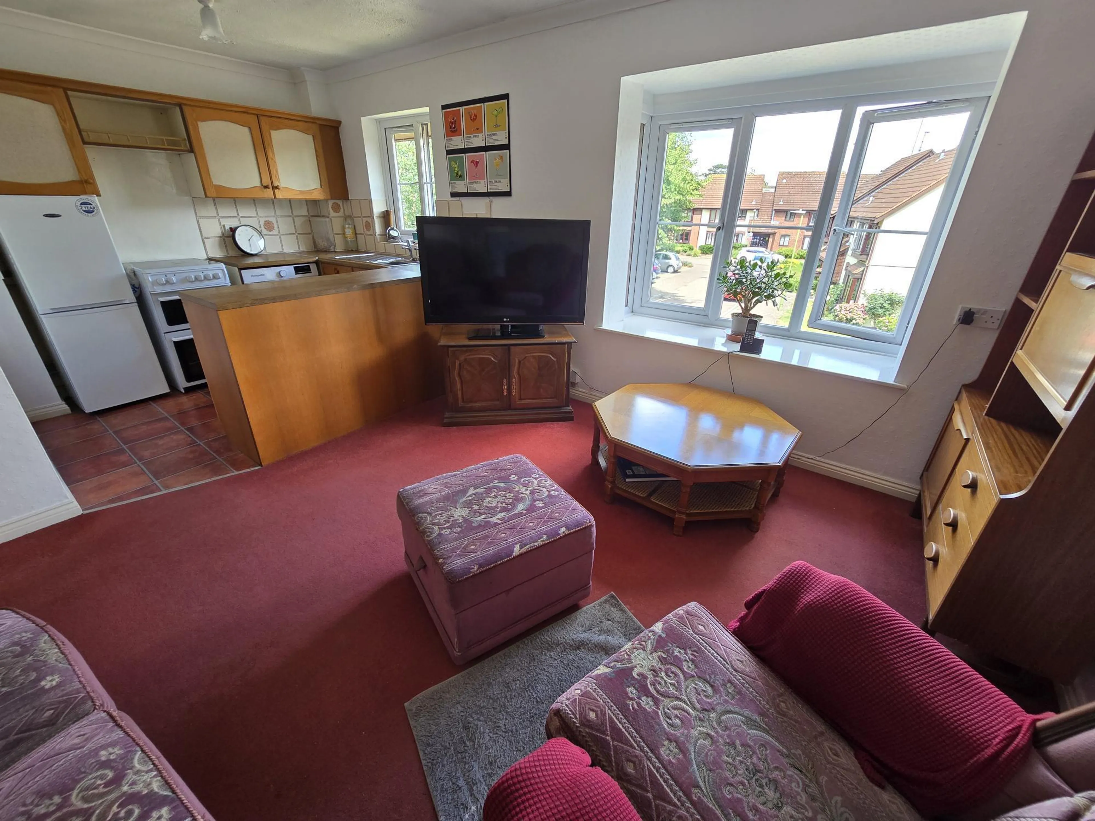 Property at High Road, Broxbourne