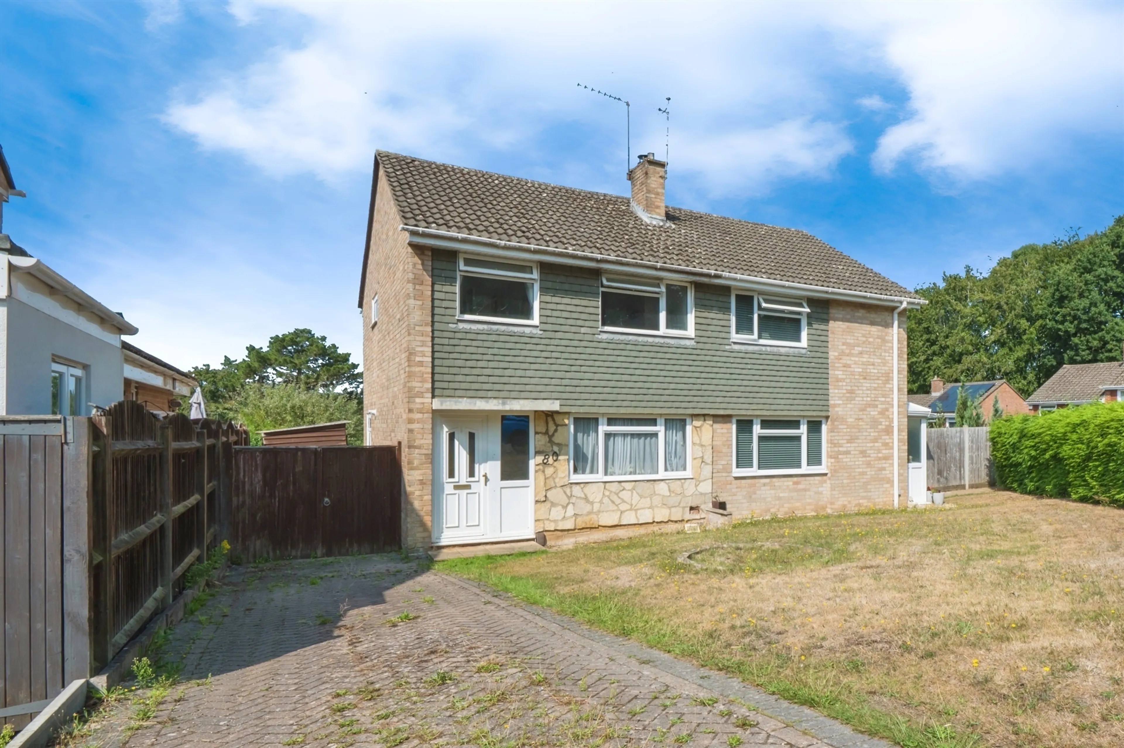 Property photo 0