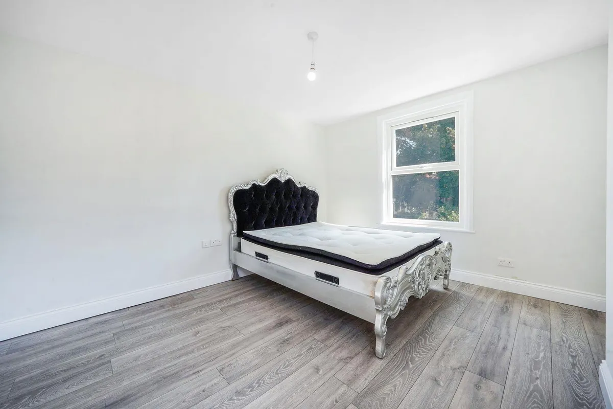 Larch Road, Willesden Green, NW2