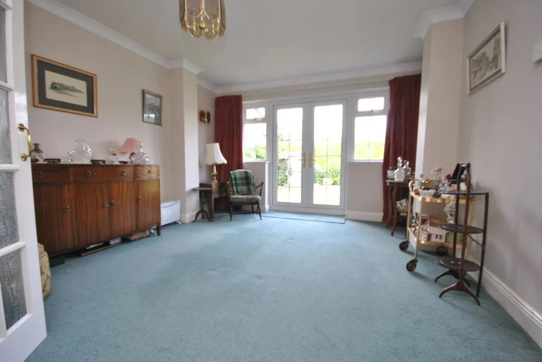 https://mr0.homeflow-assets.co.uk/files/photo/image/45522/2866/_x_/51158609.jpg