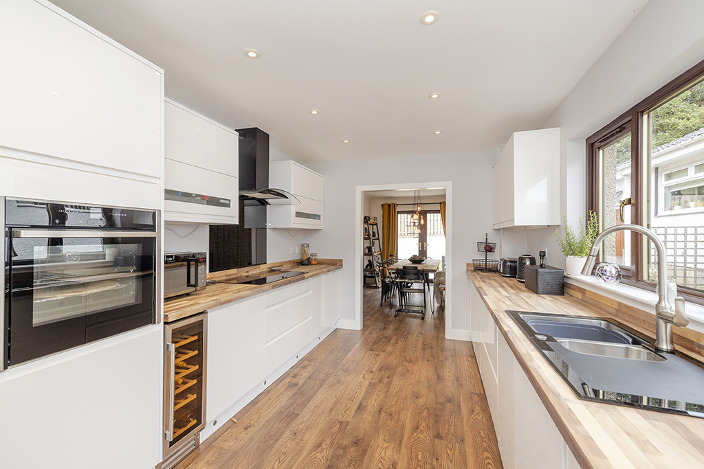 5 Maclardy Court, Uphall, Broxburn, EH52 5SL Image 7