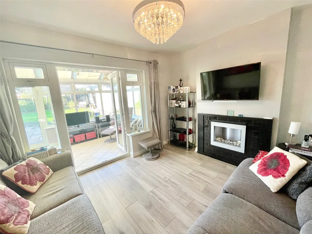Temple Close, Hadleigh, Essex, SS7