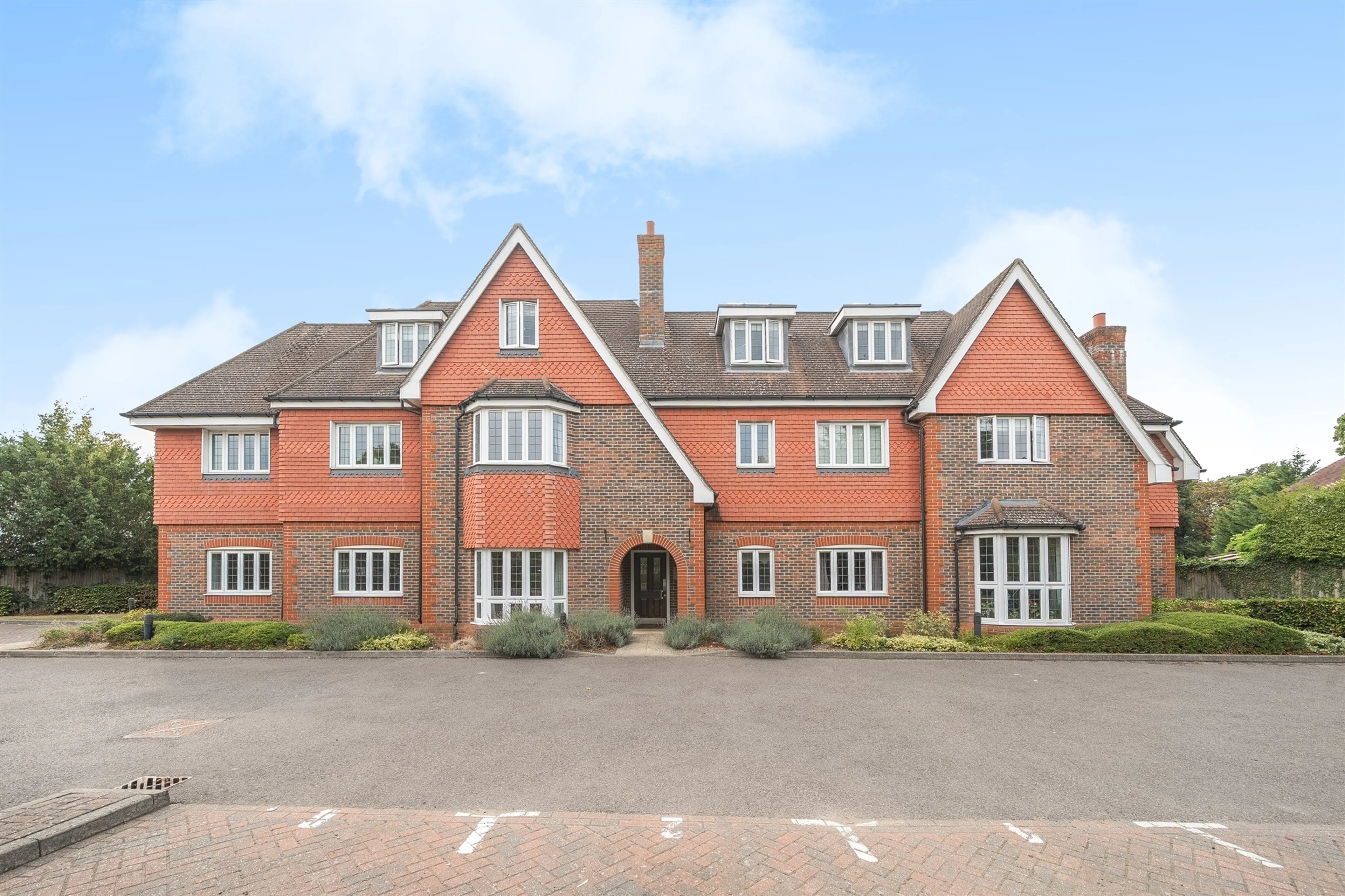 Property at Shoppenhangers Road, Maidenhead