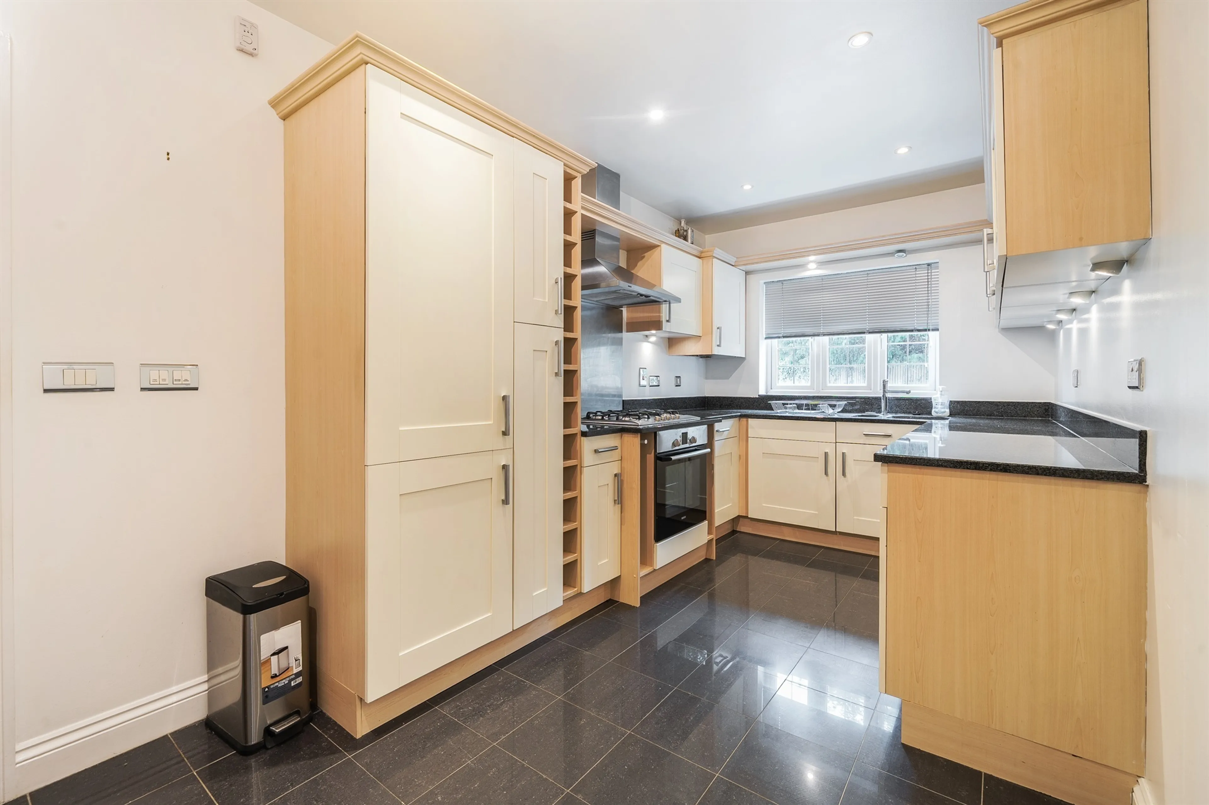 Property at Shoppenhangers Road, Maidenhead
