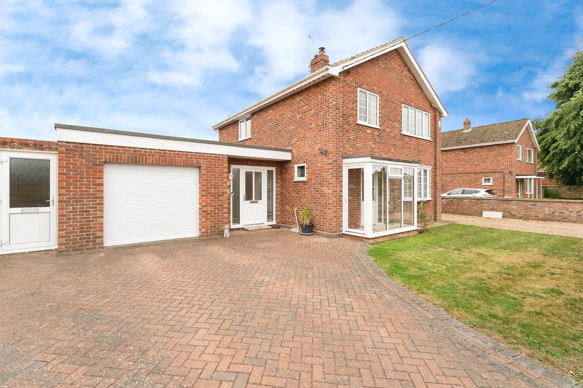 Heath Lane, Fakenham