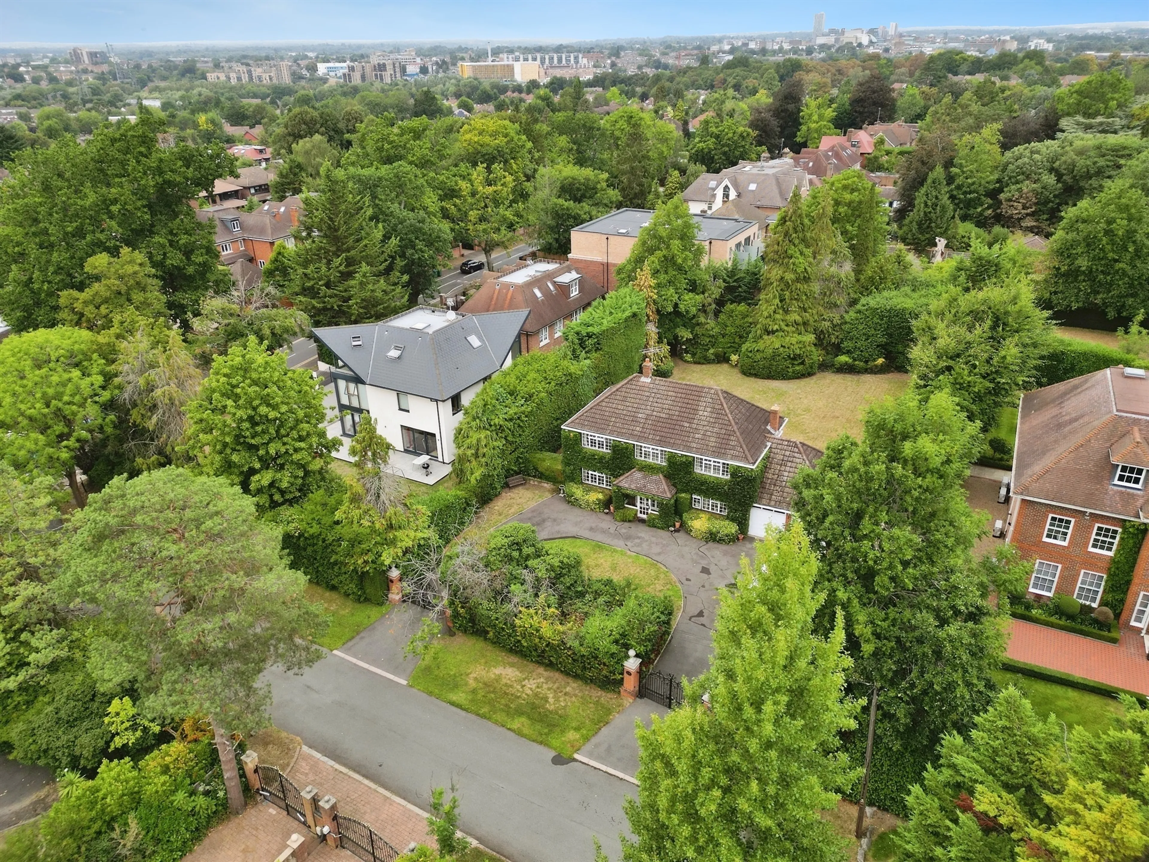 Property at Nancy Downs, Watford