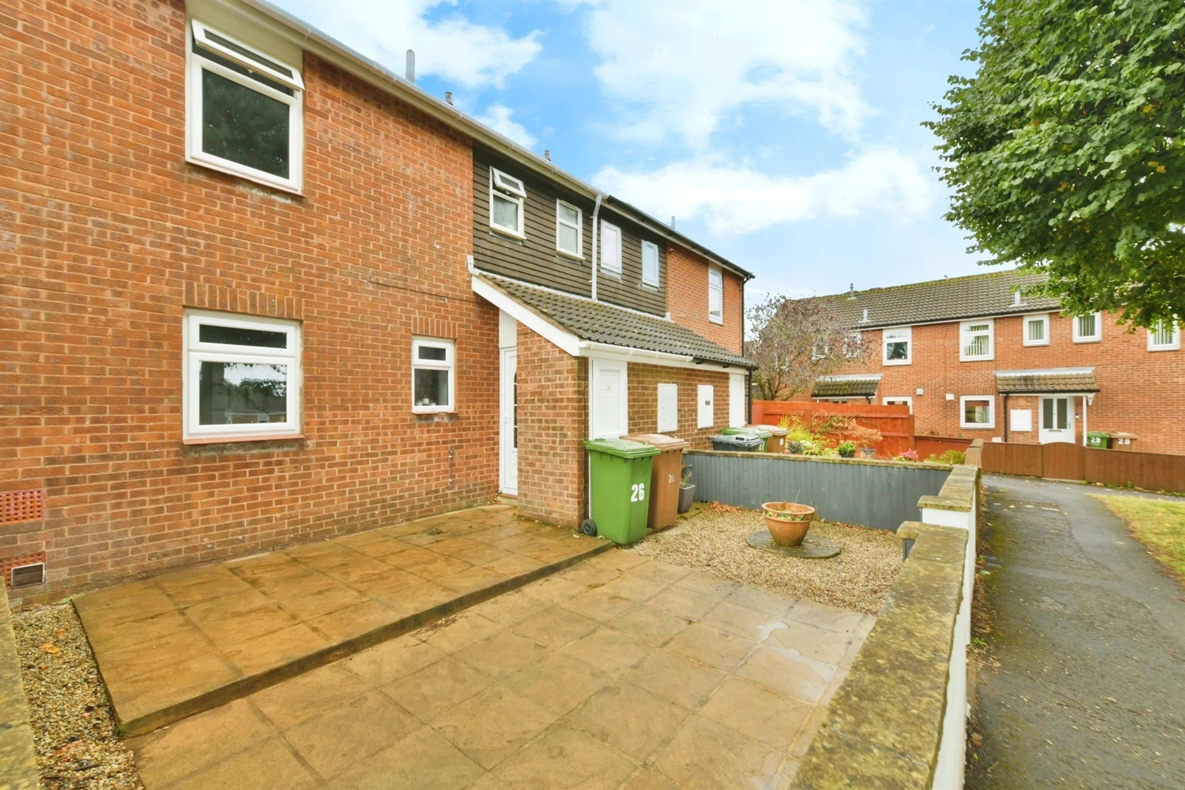 Property photo 0
