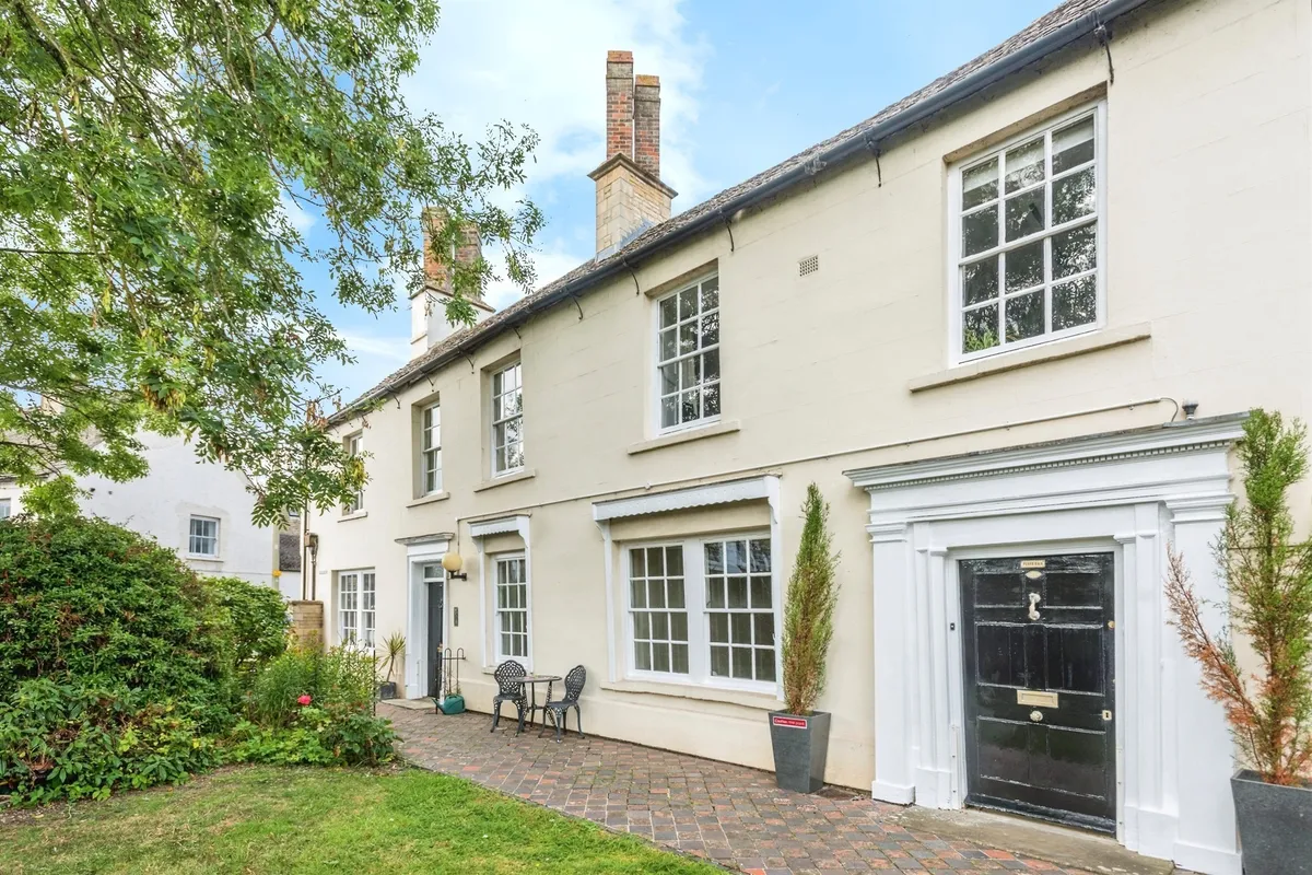 Mill Street, Witney