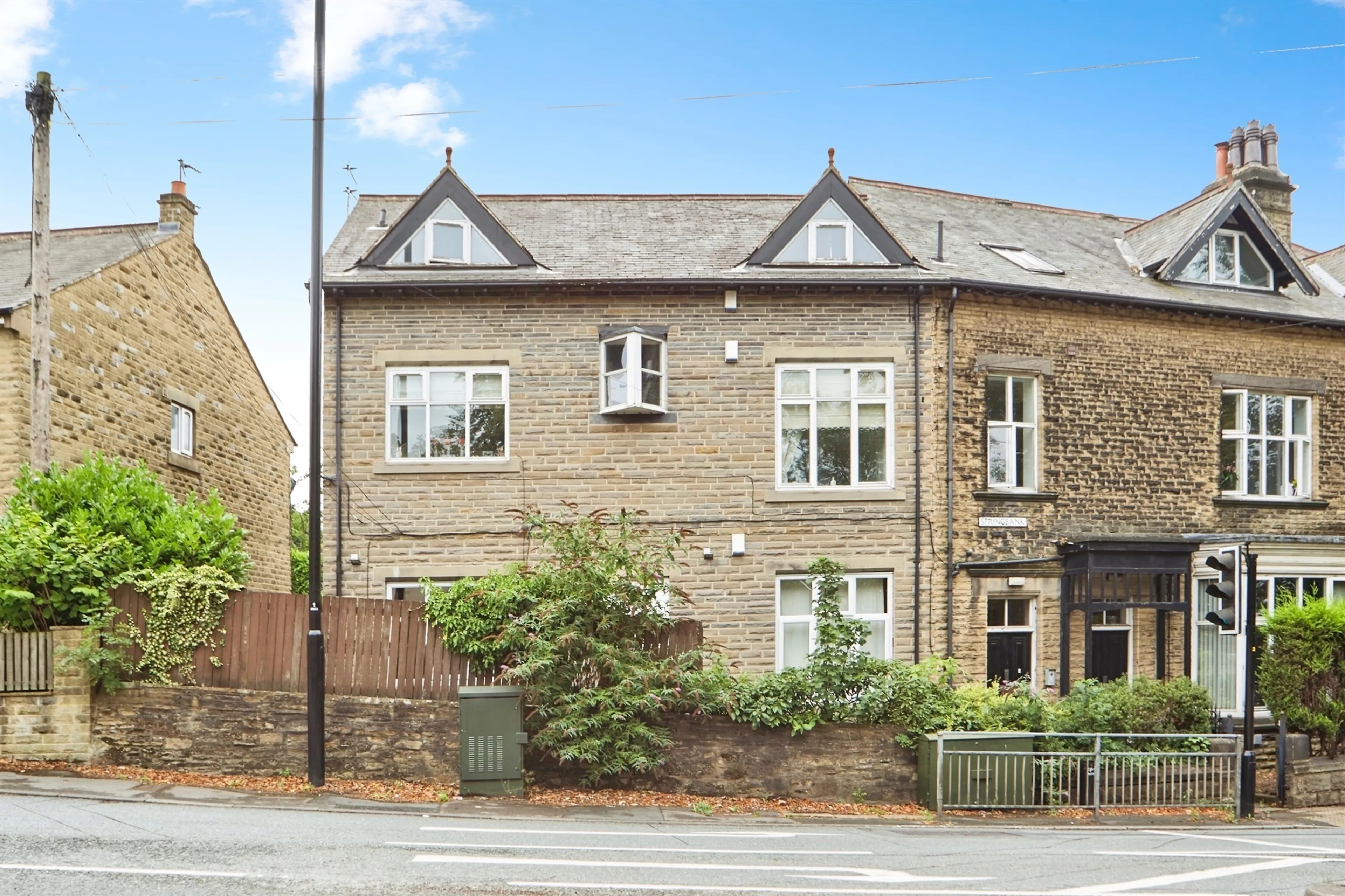 Property photo 0