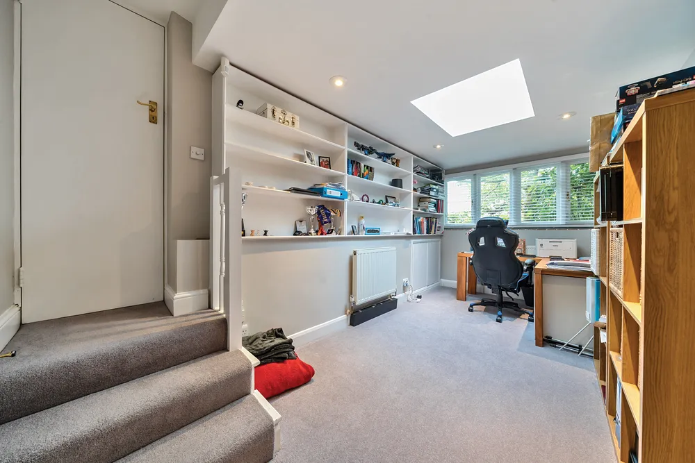 Lanchester Road, London, N6