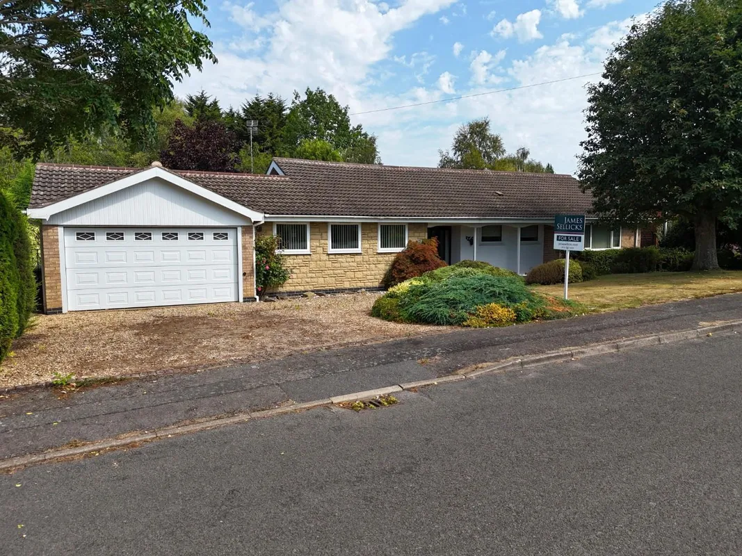 Sycamore Close, Oadby, Leicestershire