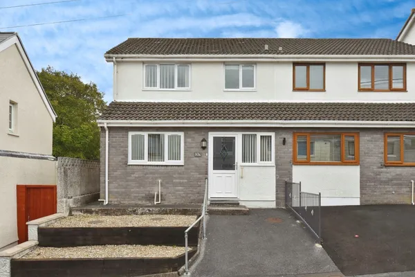 Pen Y Gaer Cottages, Llanelli, Carmar...
