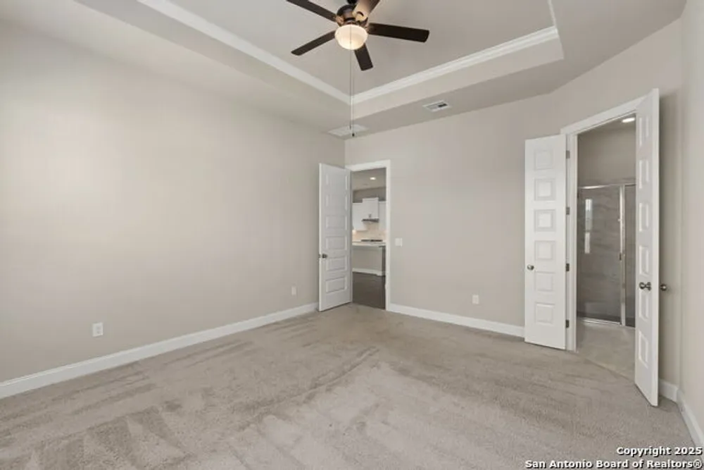 6533 Crockett Cove, Schertz, TX 78108-2043