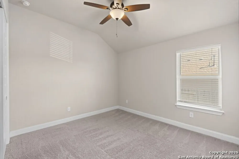 6533 Crockett Cove, Schertz, TX 78108-2043