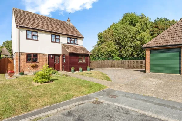 Windsor Court, Watton, Thetford, Norf...