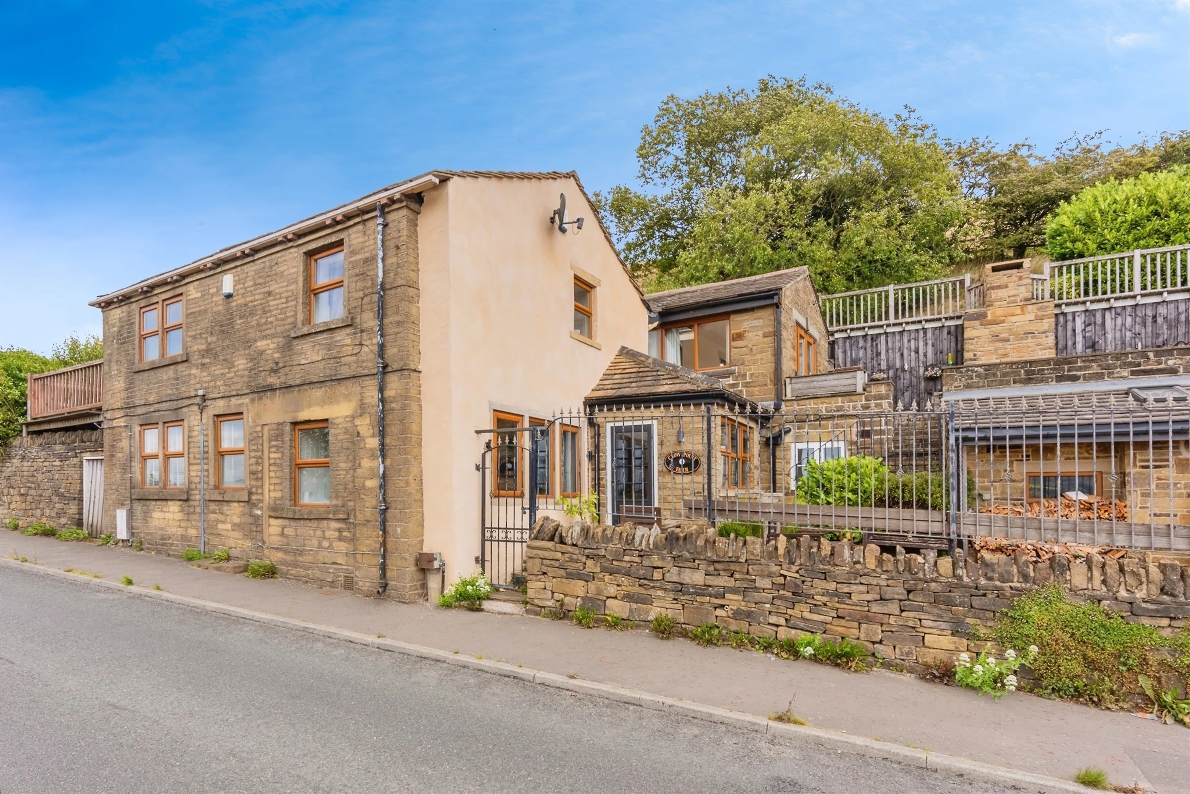 Property at Crow Point, Boothtown, Halifax