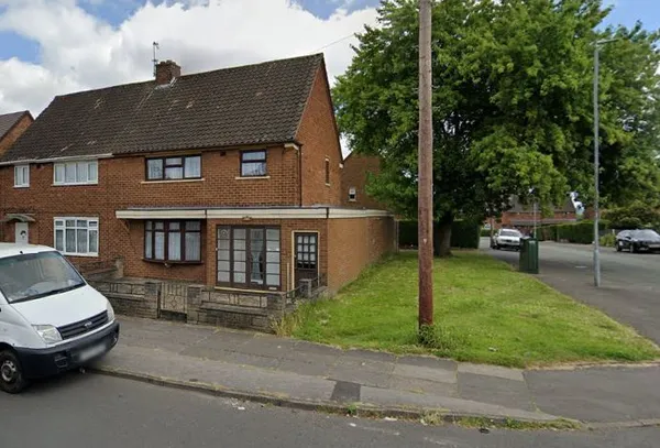 Well Lane, Walsall, WS3