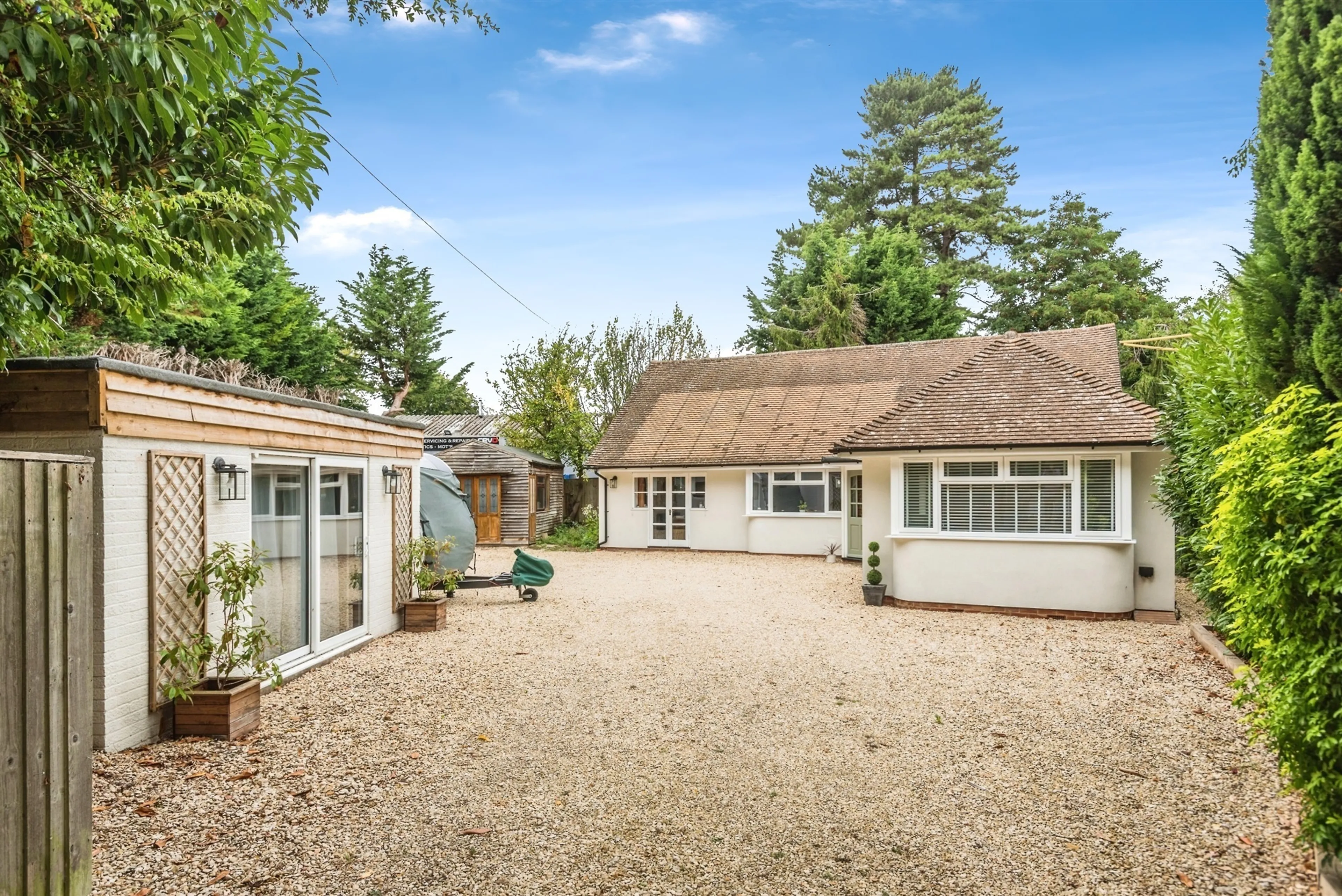 Property at Faringdon Road, Southmoor, Abingdon