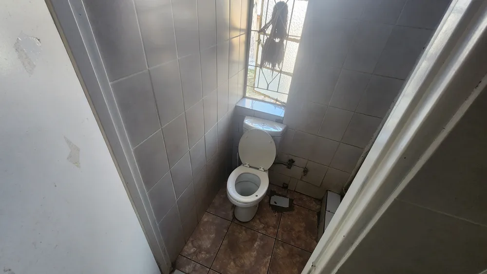 South Africa, Gauteng, Bezuidenhout Valley, 3rd Avenue, 154