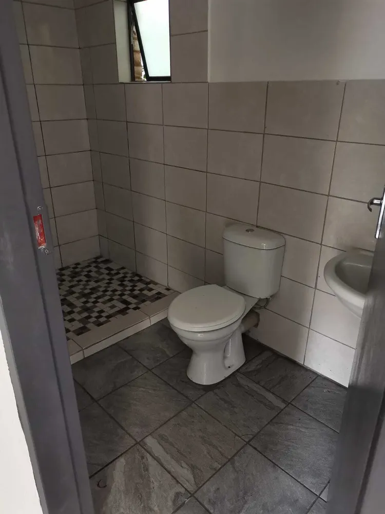 South Africa, Gauteng, Bezuidenhout Valley, 3rd Avenue, 154