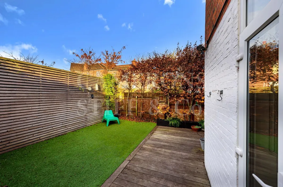Spezia Road, London, NW10