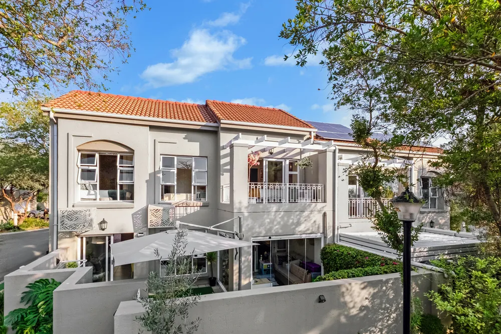 South Africa, Gauteng, Eagle Canyon Golf Estate, Blueberry Street, 182