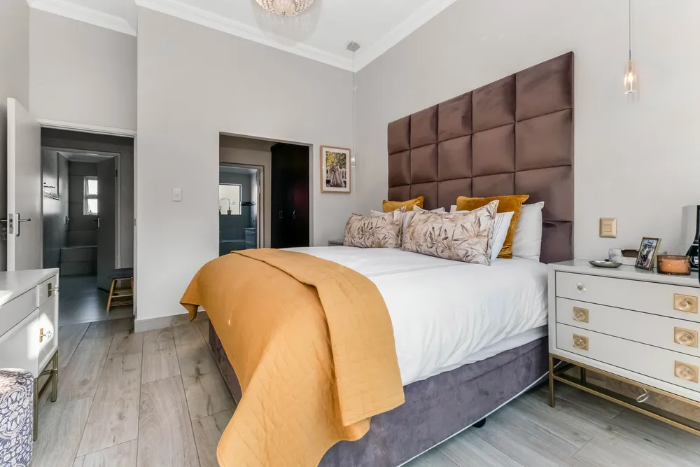 South Africa, Gauteng, Eagle Canyon Golf Estate, Blueberry Street, 182
