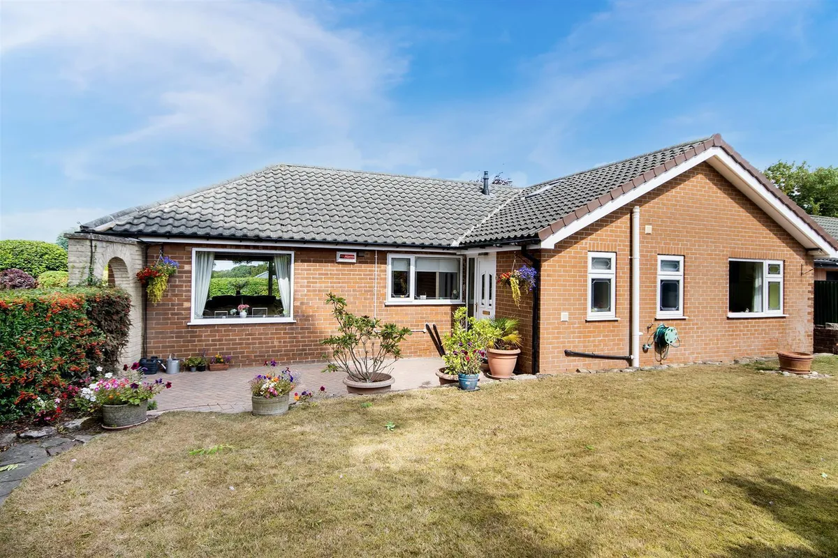 Garden Lane, Ravenfield, Rotherham