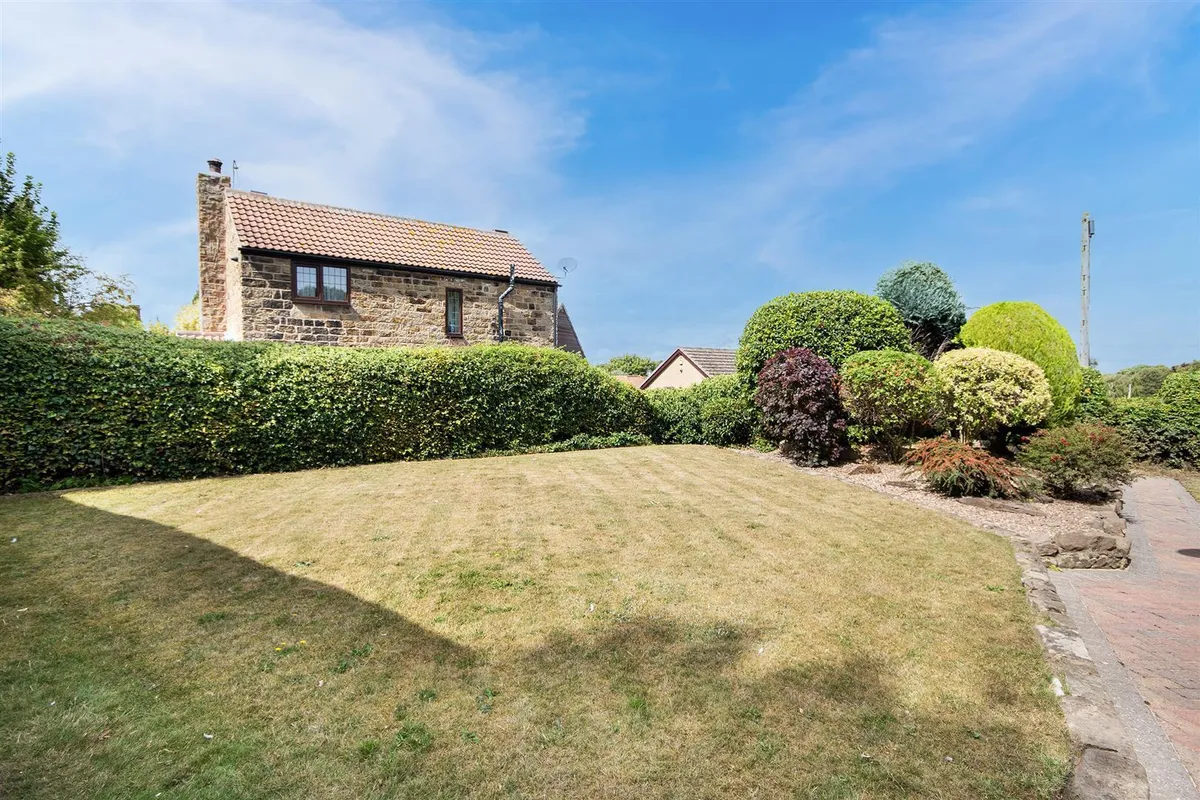 Garden Lane, Ravenfield, Rotherham