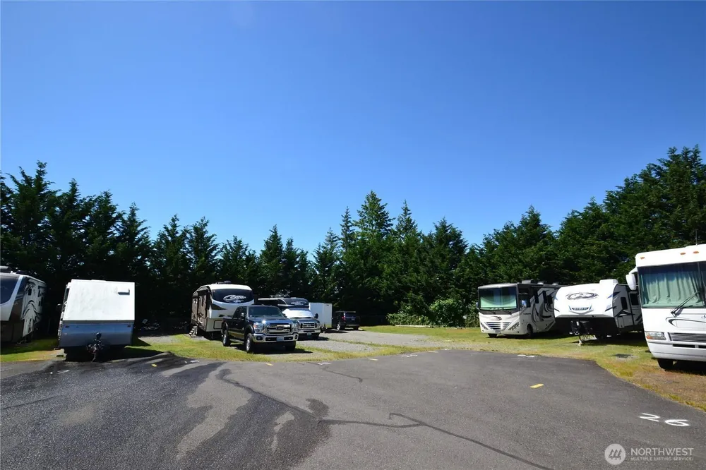 21628 SE 272nd Pl, Maple Valley, WA 98038