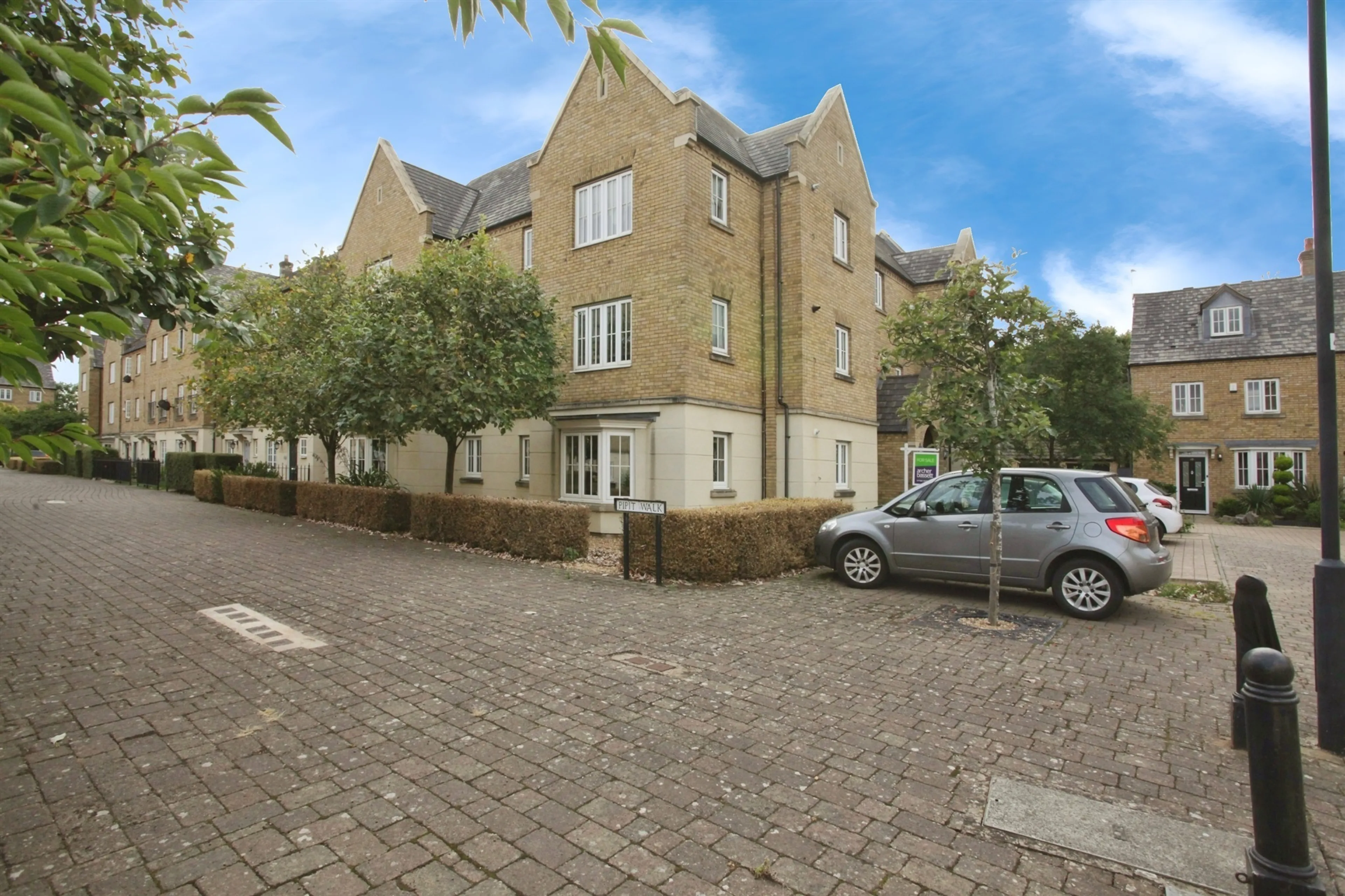 Property at Avocet Close, Rugby