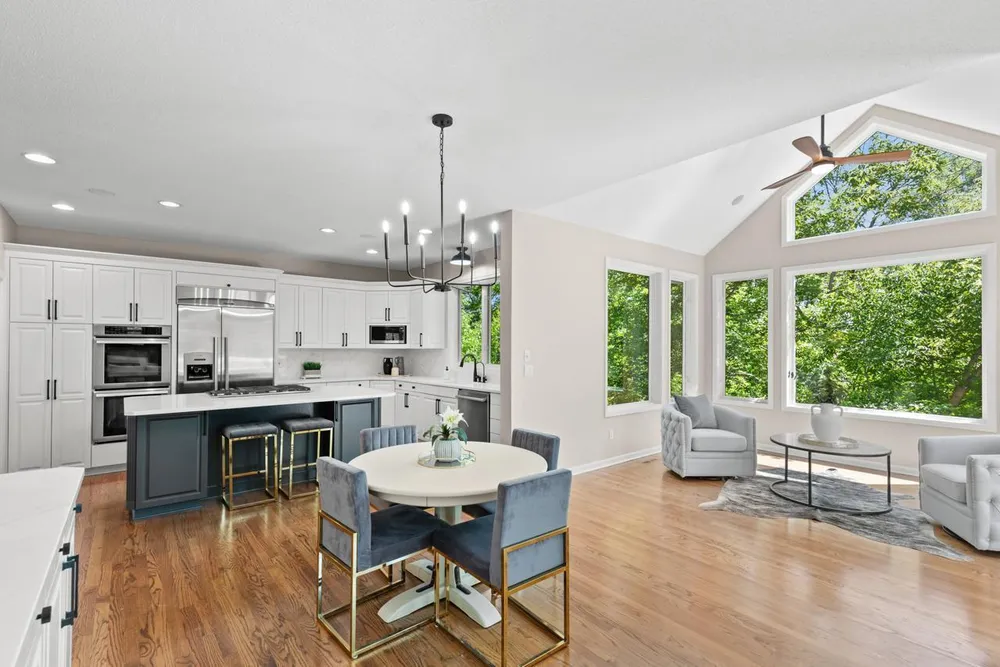 6229 Morningside Circle, Eden Prairie, MN 55344