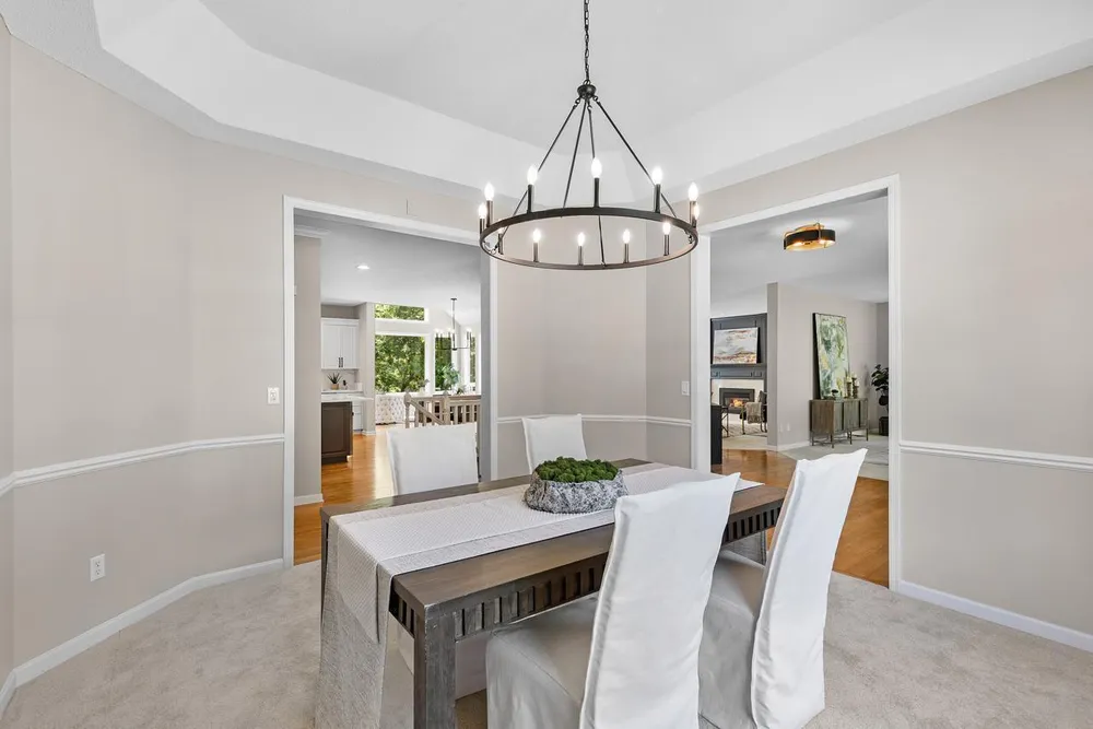 6229 Morningside Circle, Eden Prairie, MN 55344