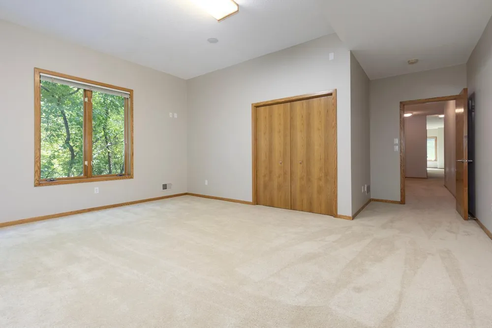 6229 Morningside Circle, Eden Prairie, MN 55344