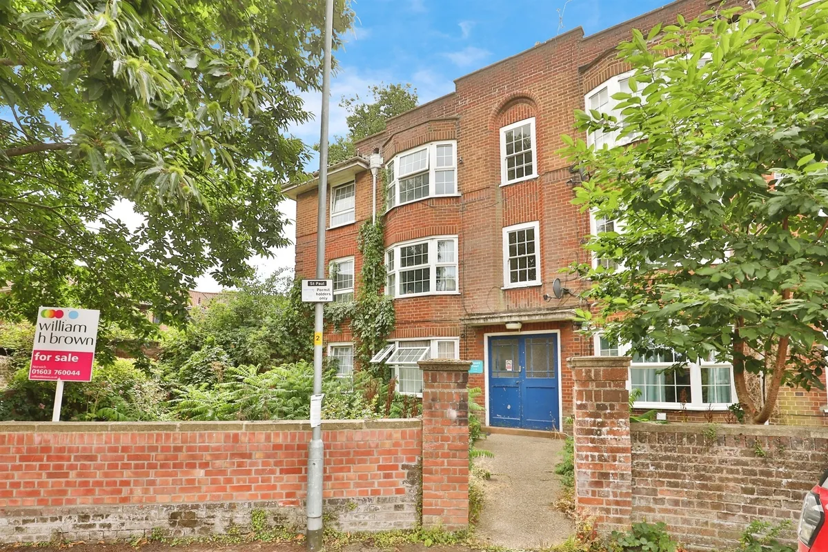 Leopard Court, Norwich