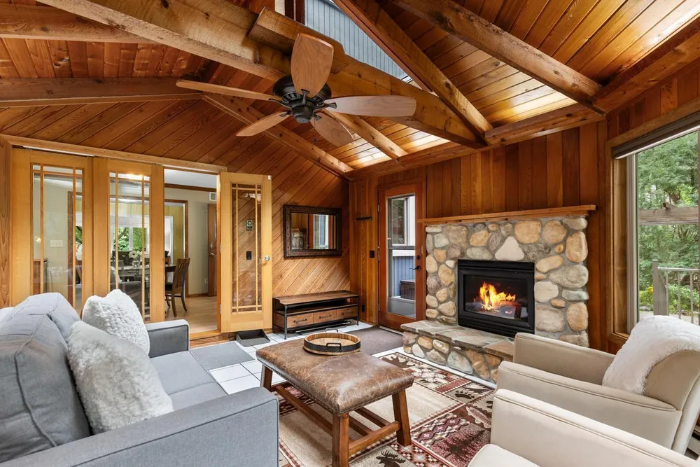 9291 Amsden Way, Eden Prairie, MN 55347