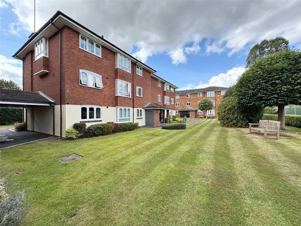 Queens Court, Alderham Close, Solihul...