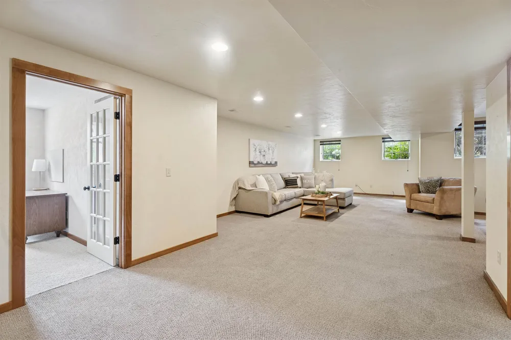 4920 N Meade St, Appleton, WI 54913