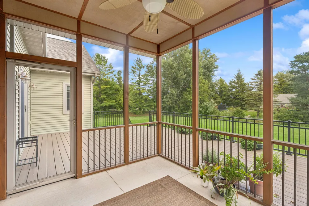 4920 N Meade St, Appleton, WI 54913
