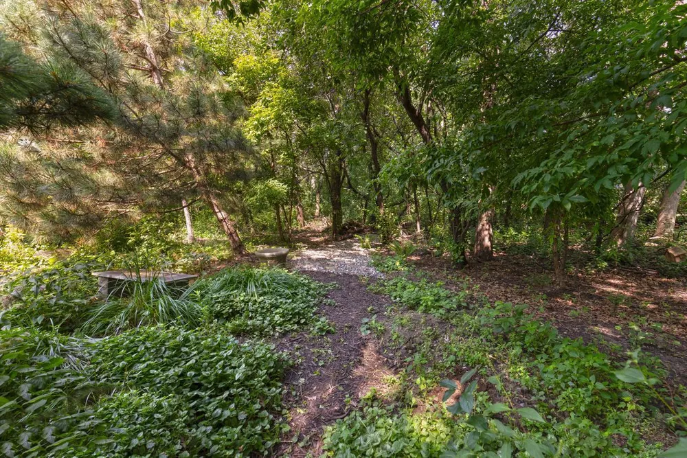 9291 Amsden Way, Eden Prairie, MN 55347