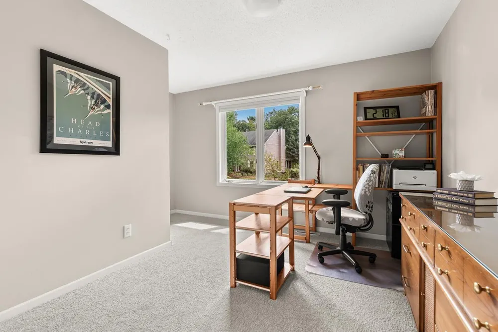 11332 Creekridge Dr, Eden Prairie, MN 55347