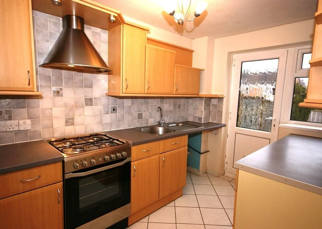 Kiln Close, Corfe Mullen, Wimborne, Dorset, BH21