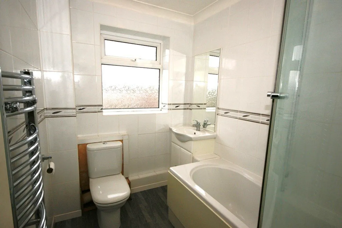 Kiln Close, Corfe Mullen, Wimborne, Dorset, BH21