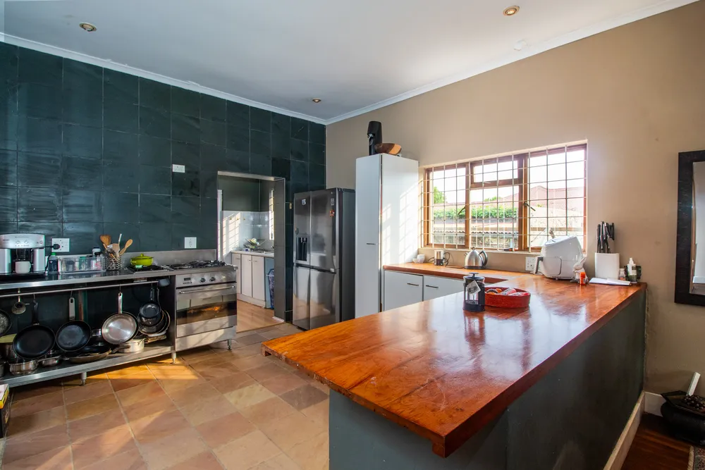 South Africa, Gauteng, Westdene, Avalanche Street, 10
