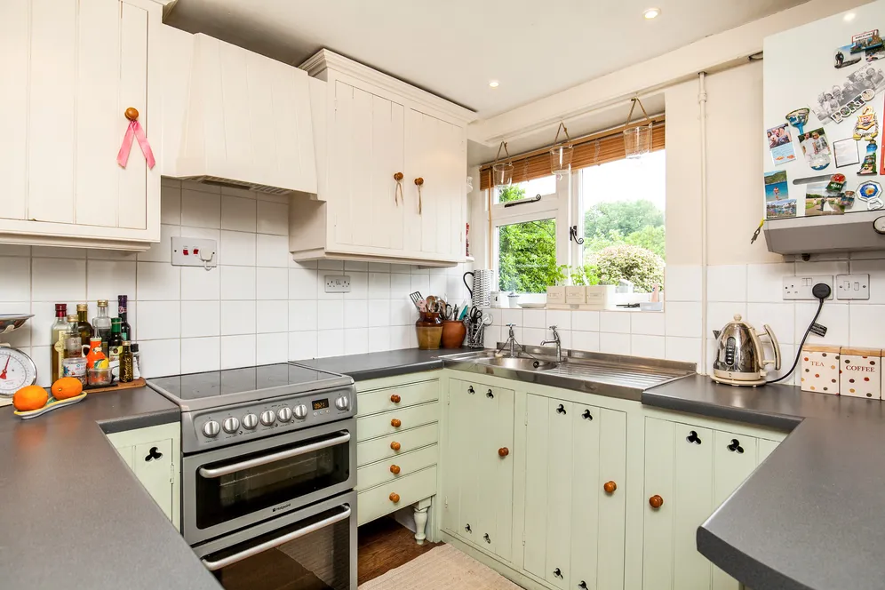 Station Road, East Tisted, GU34 photo 5