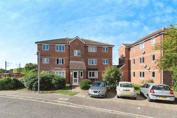 Lesney Gardens, Rochford, Essex, SS4