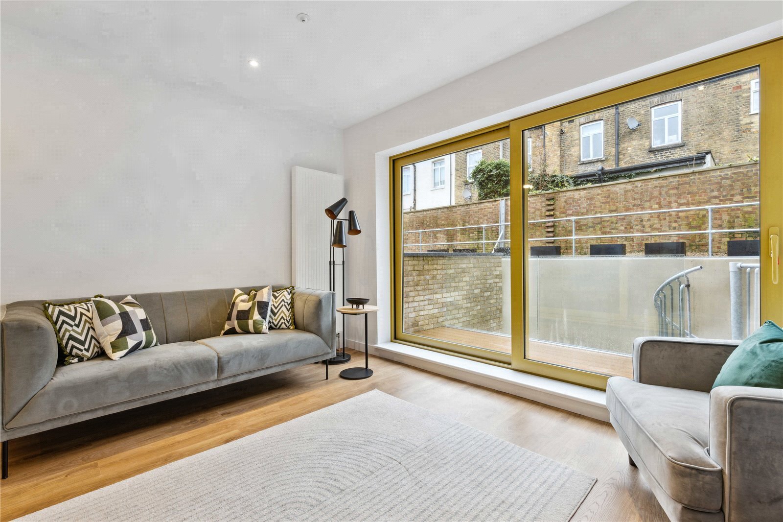 2 bedroom property in Carpenters Way, London, SW17 - Offers in excess ...