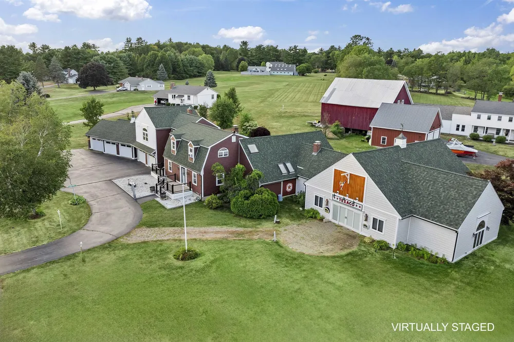 7 Countryside Dr, Gilford, NH 03249