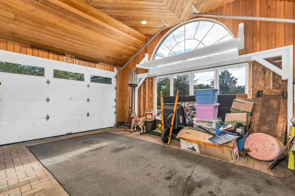 7 Countryside Dr, Gilford, NH 03249